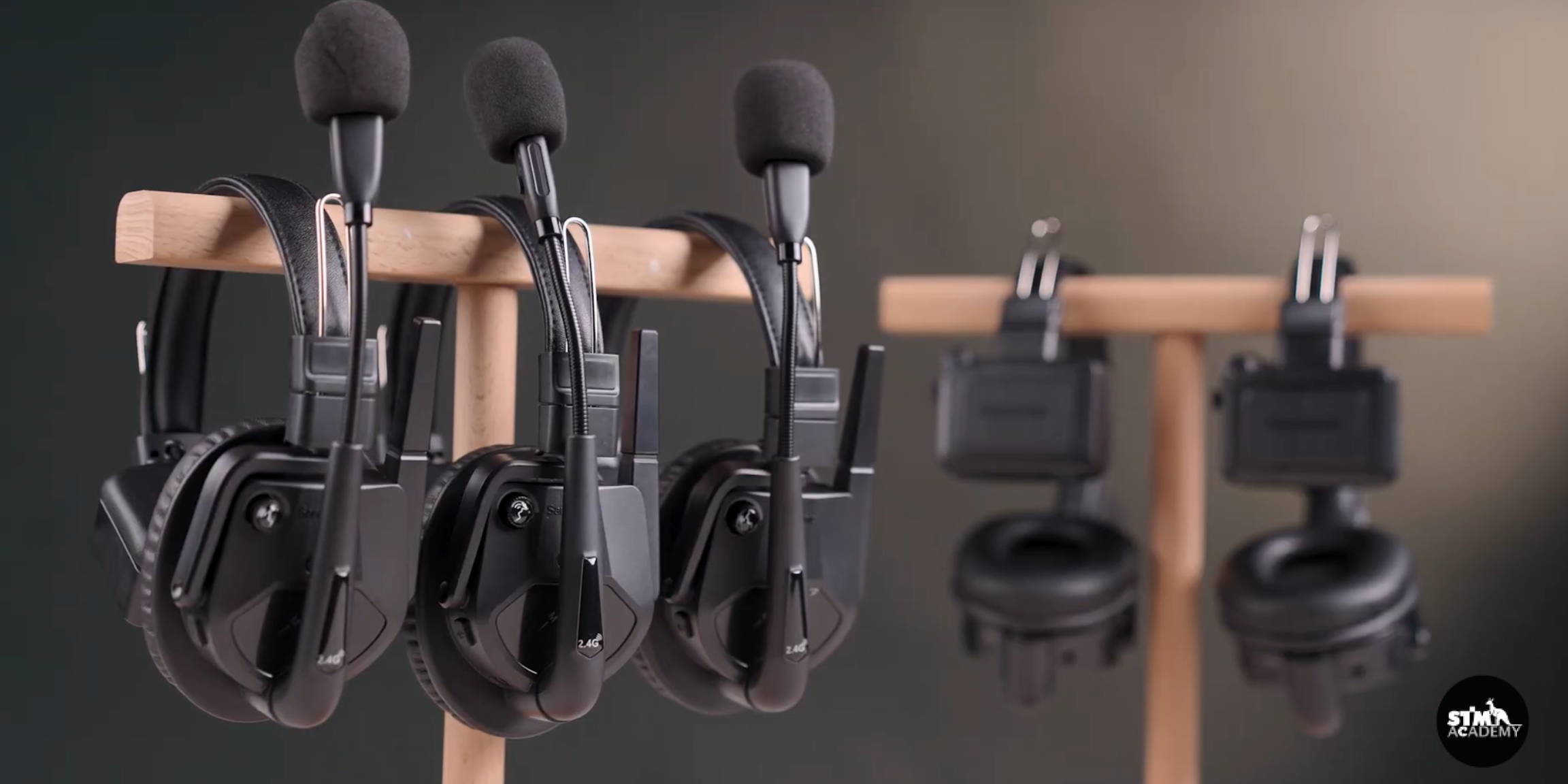 หน้าปก: ทำไม Intercom ตัวแรกของคุณควรเป็น Saramonic WiTalk9 SE