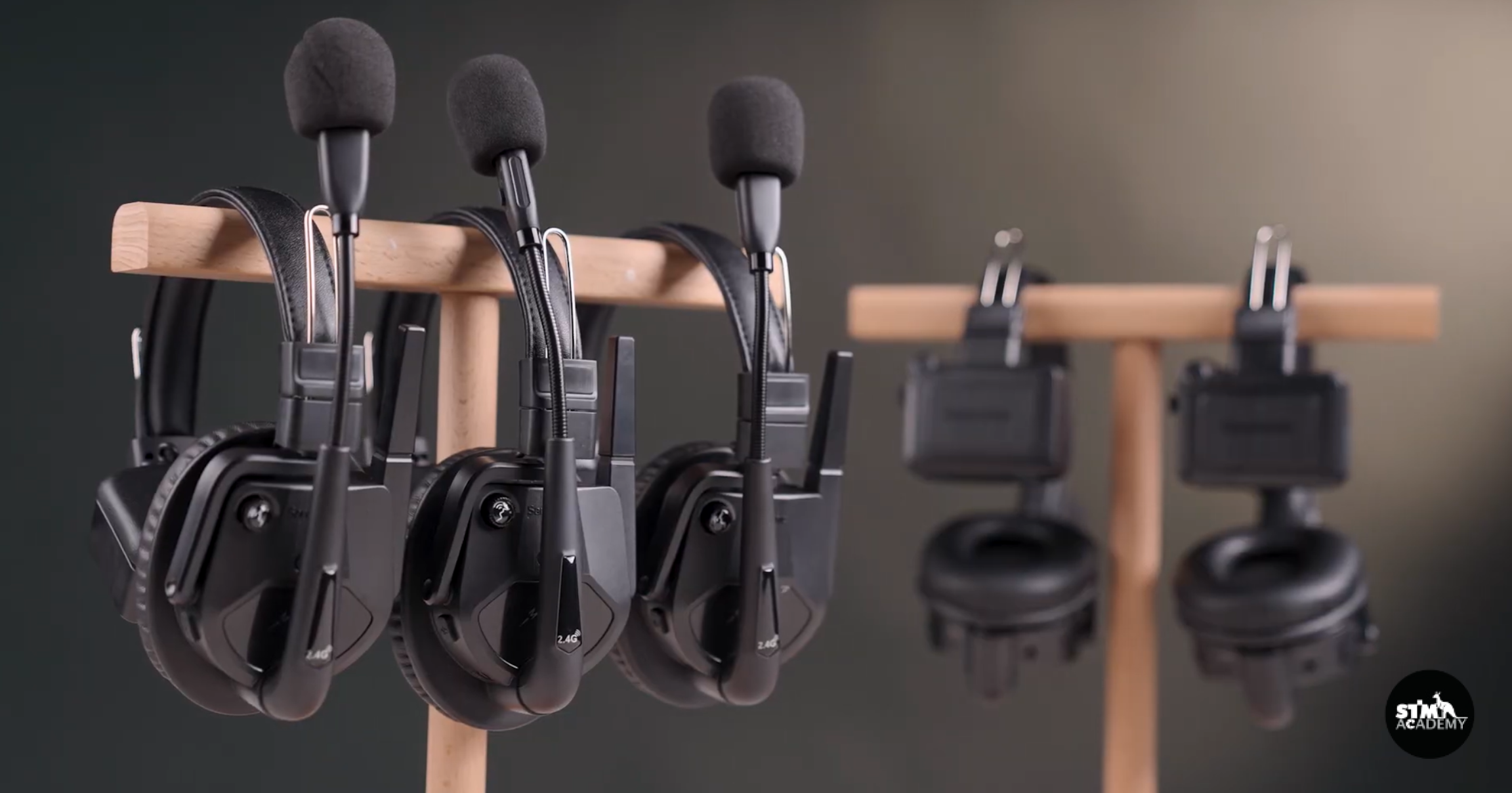 หน้าปก: ทำไม Intercom ตัวแรกของคุณควรเป็น Saramonic WiTalk9 SE